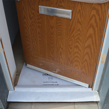 Tecdura Stickymat FR TS63 LD 200mm x 50m White