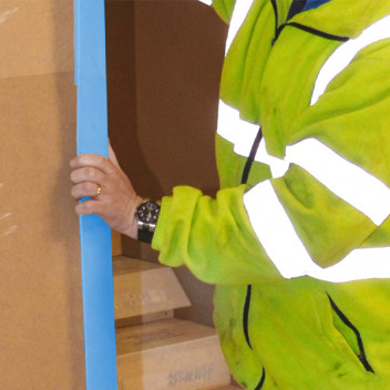 Edgeguard Foam 10mm x 75mm x 75mm x 2m Blue (105/Box)